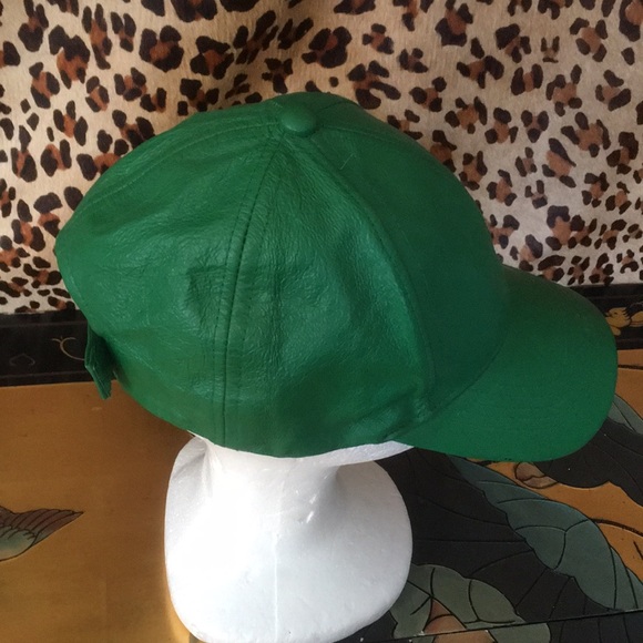 Hat - Picture 2 of 4